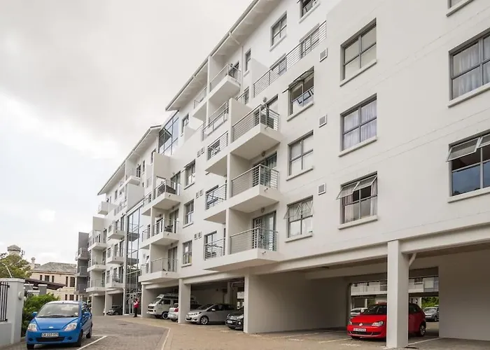 Rondebosch Central
