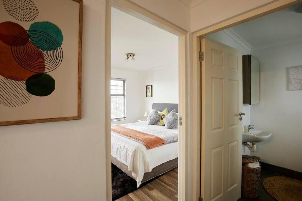 Rondebosch Apartment *